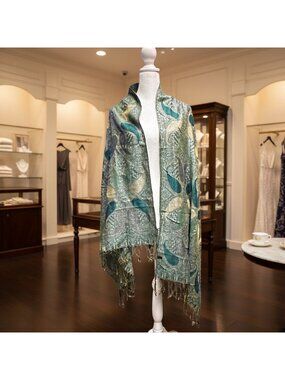 Elegant Green & Gold Paisley Pashmina Wrap Shawl With Fringe